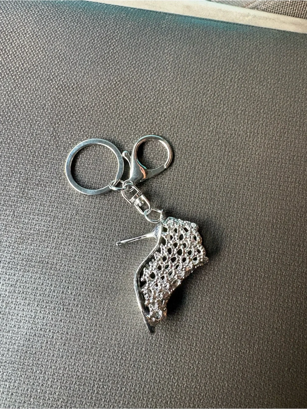 Silver High Heel Shoe Keychain - Chic Women's Key/Bag Charm